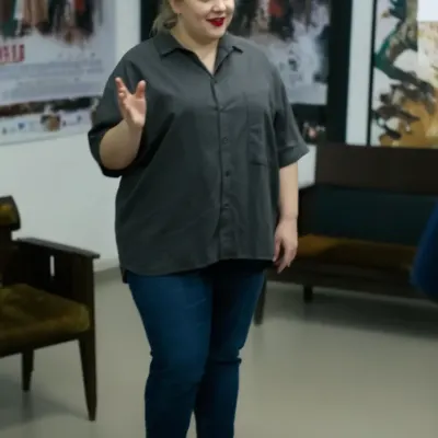 Добрая Элина, 32